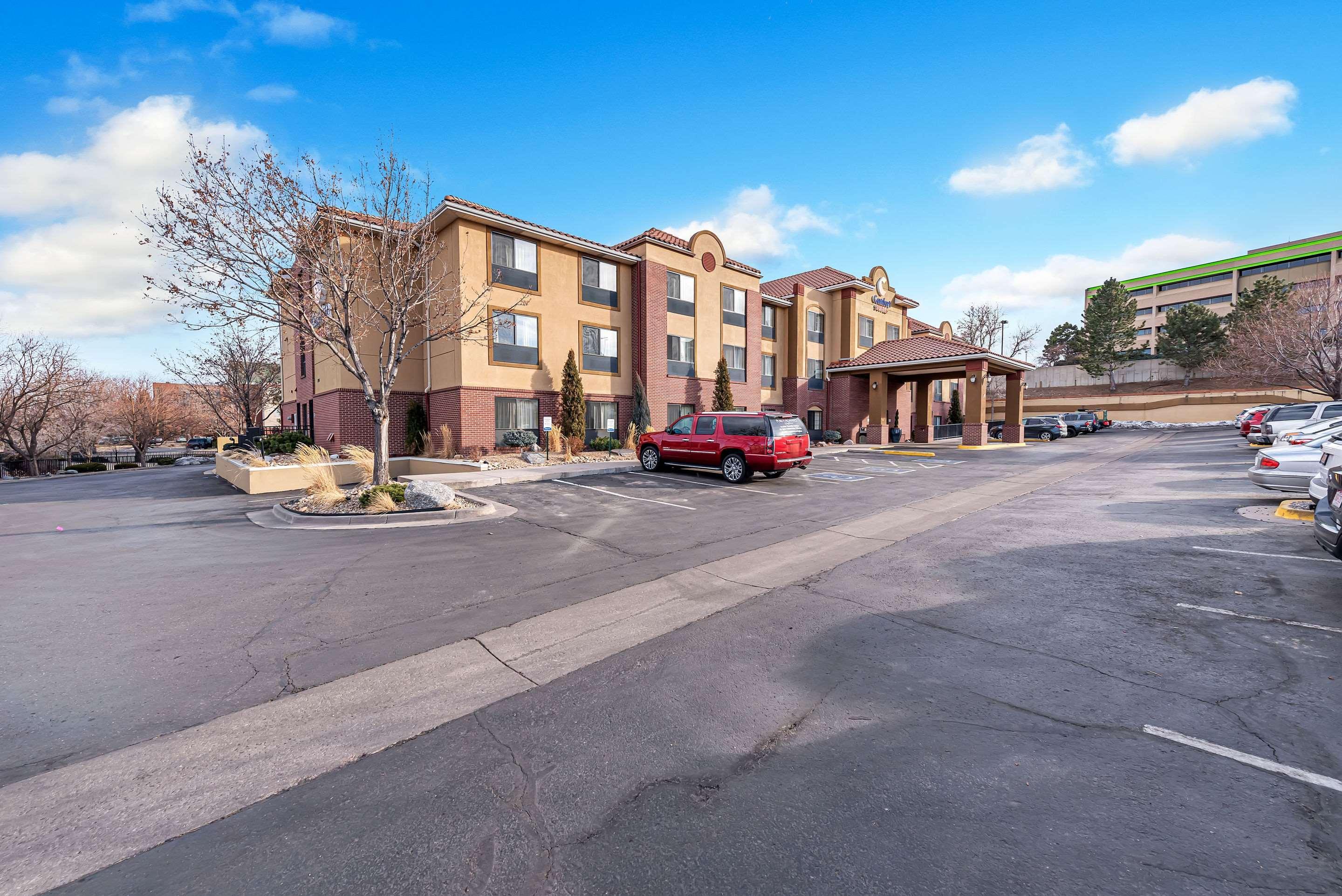 Comfort Suites Lakewood - Denver Exterior foto