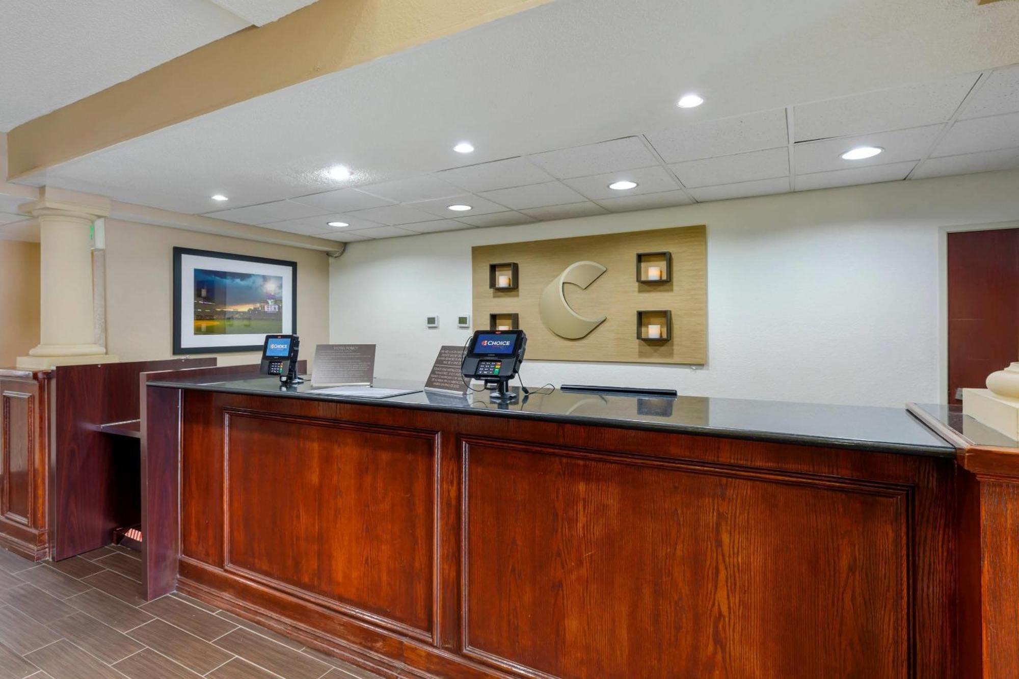 Comfort Suites Lakewood - Denver Exterior foto
